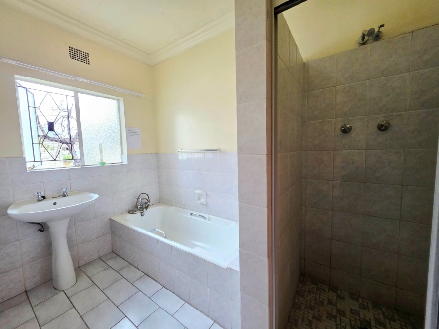 15 Bedroom Property for Sale in Universitas Free State